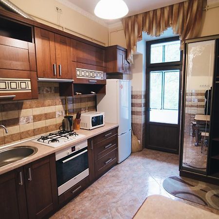 Apartment On Bernarda Meretyna Lviv Kültér fotó